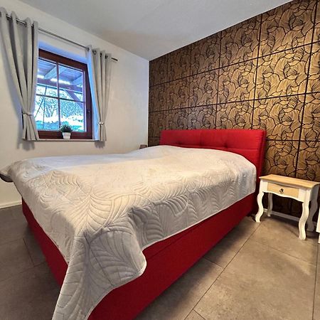 Ferienwohnung Mit Gartennutzung, Garage Und Wallbox Ebersbach-Neugersdorf Экстерьер фото